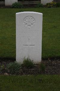 Poperinghe New Military Cemetery - Pillmore, Percy