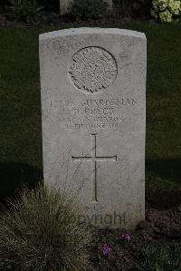 Poperinghe New Military Cemetery - Pryce, David