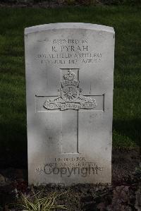 Poperinghe New Military Cemetery - Pyrah, Reginald