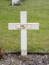 Poperinghe New Military Cemetery - Perez, Jean