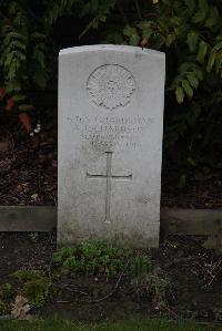 Poperinghe New Military Cemetery - Richardson, Alfred