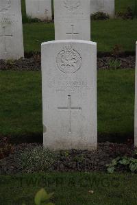 Poperinghe New Military Cemetery - Sanders, Arthur Edward