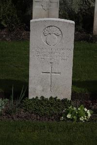 Poperinghe New Military Cemetery - Simpson, Henry William