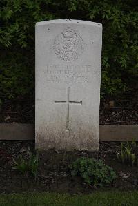 Poperinghe New Military Cemetery - Swann, Samuel Dickinson