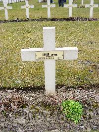 Poperinghe New Military Cemetery - Segiun, Georges