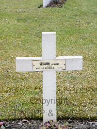 Poperinghe New Military Cemetery - Segui, Antoine