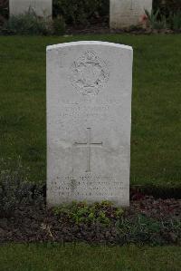 Poperinghe New Military Cemetery - Taylor, Harold