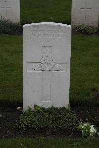 Poperinghe New Military Cemetery - Teague, Stephen Henry