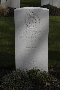 Poperinghe New Military Cemetery - Thompson, H