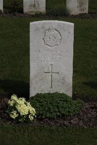 Poperinghe New Military Cemetery - Turner, George Frederick