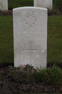 Poperinghe New Military Cemetery - Voice, J G