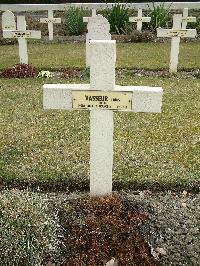 Poperinghe New Military Cemetery - Vasseur, Louis