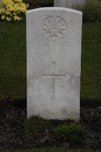 Poperinghe New Military Cemetery - Walker, E