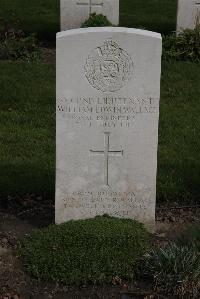 Poperinghe New Military Cemetery - Wallace, William Edwin