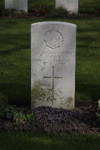 Poperinghe New Military Cemetery - West, F