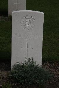 Poperinghe New Military Cemetery - Wilkinson, Maurice Hewson