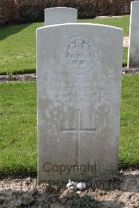 Prowse Point Military Cemetery - Boddington, P