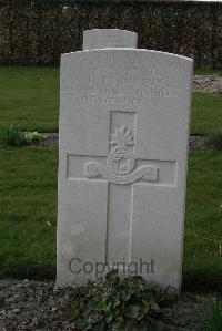 Prowse Point Military Cemetery - Thompson, T