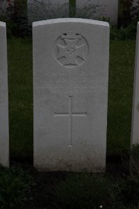 Guards Cemetery Windy Corner Cuinchy - Armstrong, E E