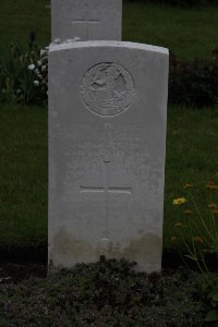 Guards Cemetery Windy Corner Cuinchy - Barber, H J