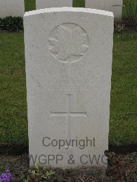 Guards Cemetery Windy Corner Cuinchy - Berthiaume, F