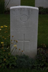 Guards Cemetery Windy Corner Cuinchy - Bishop, F W