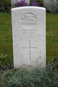 Guards Cemetery Windy Corner Cuinchy - Box, M C