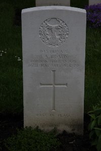 Guards Cemetery Windy Corner Cuinchy - Brady, John Andrew