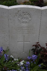 Guards Cemetery Windy Corner Cuinchy - Burgess, G E