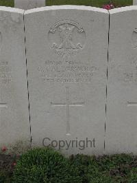 Guards Cemetery Windy Corner Cuinchy - Calderwood, C