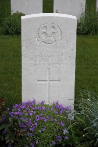 Guards Cemetery Windy Corner Cuinchy - Chaffe, A R