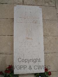 Pembroke Military Cemetery - Robertson, W