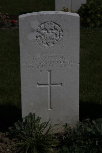 Bertenacre Military Cemetery Fletre - Kerr, Robert Goodman