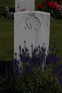 Bertenacre Military Cemetery Fletre - Lamont, John Henry