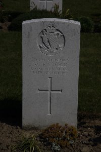 Bertenacre Military Cemetery Fletre - Lovell, William Frederick