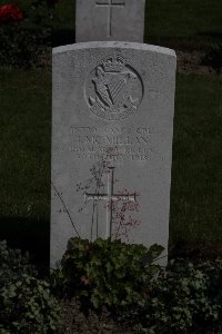 Bertenacre Military Cemetery Fletre - McMillan, J