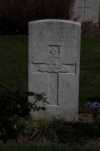 Bertenacre Military Cemetery Fletre - Saunders, Herbert