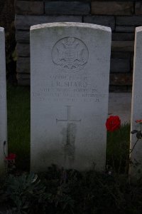 Bertenacre Military Cemetery Fletre - Shard, Ernest Ronald