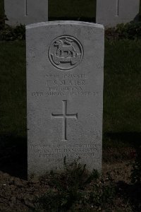 Bertenacre Military Cemetery Fletre - Slater, Frank Stuart