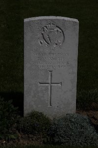 Bertenacre Military Cemetery Fletre - Smith, G William