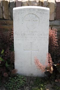 Bertenacre Military Cemetery Fletre - Threadgold, Charles James