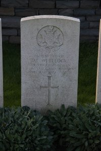 Bertenacre Military Cemetery Fletre - Whitlock, Denis Eric