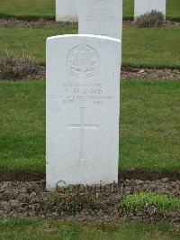 Wulverghem-Lindenhoek Road Military Cemetery - Alsford, A