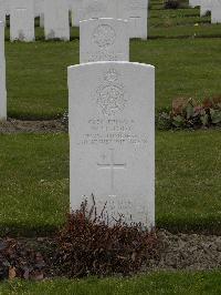 Wulverghem-Lindenhoek Road Military Cemetery - Body, W H