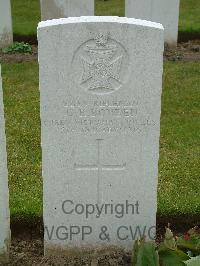 Wulverghem-Lindenhoek Road Military Cemetery - Bowden, C R