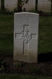 Houplines Communal Cemetery Extension - Bell, J