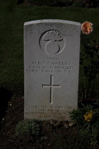 Houplines Communal Cemetery Extension - Carbery, Miles Bertie Cunninghame