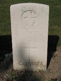 Houplines Communal Cemetery Extension - Divers, William