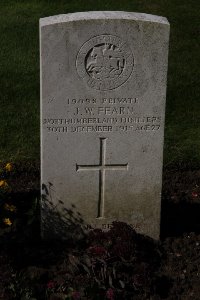 Houplines Communal Cemetery Extension - Fearn, J W