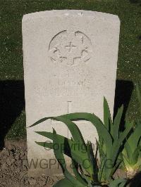 Houplines Communal Cemetery Extension - Hopkins, P